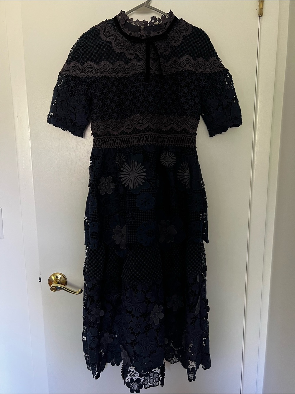 Self Portrait Blue Embroidered 3D Flowers Floral dress LINED - Picture 4 of 15